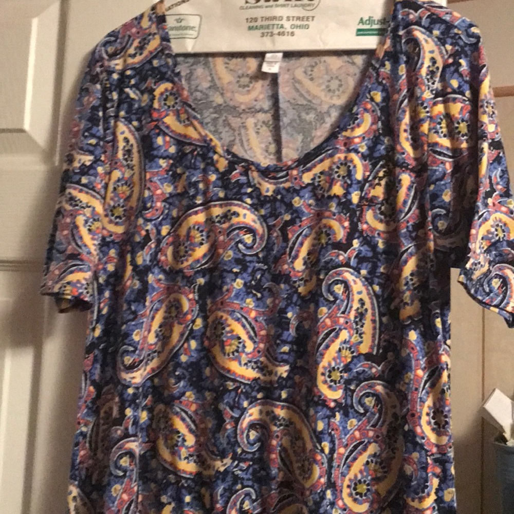 Lularoe XS Perfect T